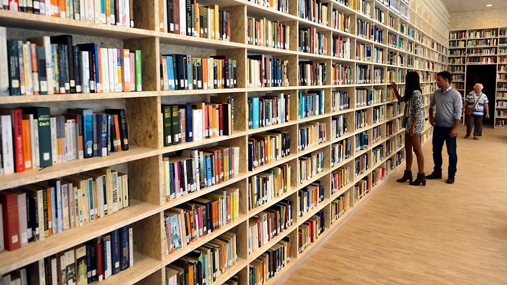 Le biblioteche della Svizzera attirano un folto pubblico. (immagine d'illustrazione)