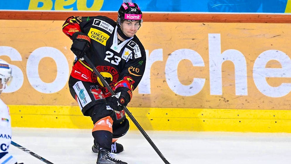 SCB forward Marco Lehmann on the puck against Ambri in February 2024