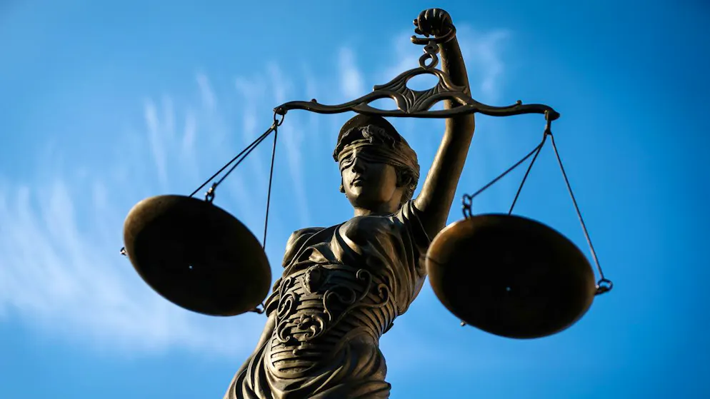 Trial in Andelfingen ZH. Zurich couple allegedly kept women in a small cage