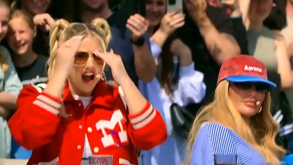 Comeback der Castingshow. Striptease-Schock für Loredana und Beatrice Egli bei «DSDS»