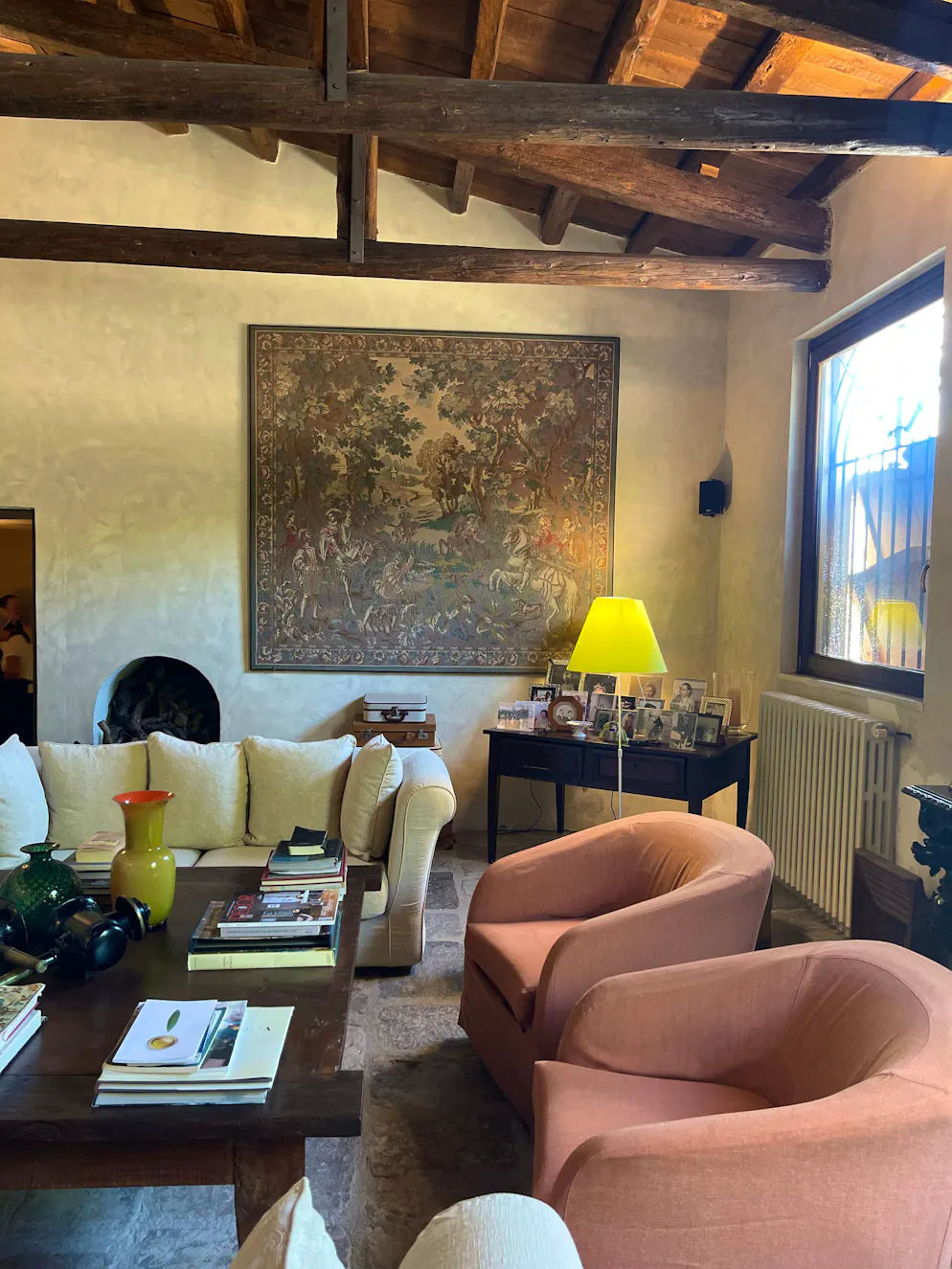 Reisebericht Südsizilien: Agriturismo Mandranova. Wandert man durch die Zimmer, glaubt man, Tiel der Familie zu sein. 