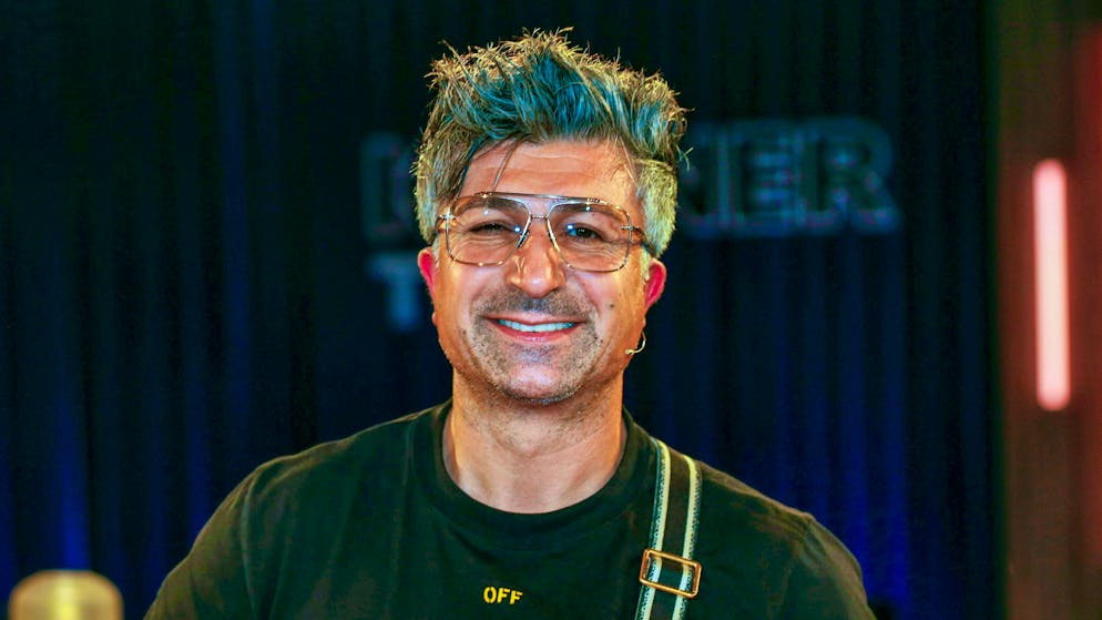 Ne aveva vinti 10 alla lotteria. Chico vende la sua Ferrari, ha finito i milioni?