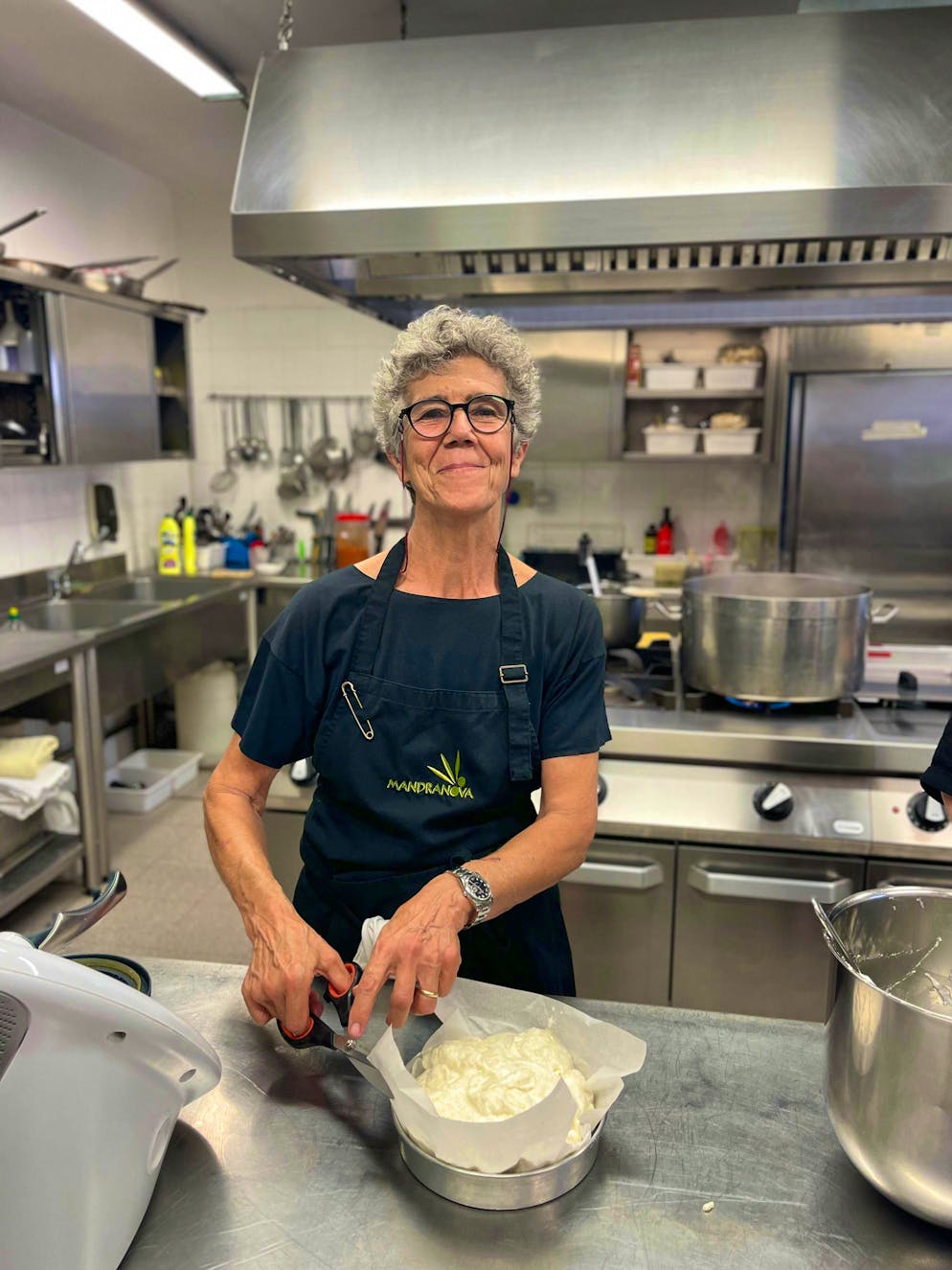 Travelogue Southern Sicily: Agriturismo Mandranova. ... mother Silvia is mainly responsible for the management of the hospitality business. She is the good soul of the agriturismo and a master in the kitchen. Son Gabriele is a trained chef and also helps out in the kitchen.