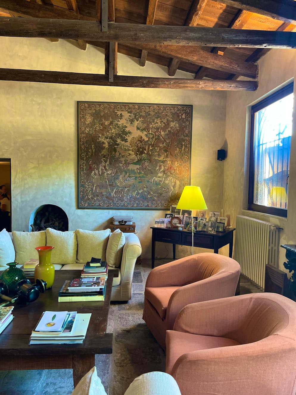Travelogue Southern Sicily: Agriturismo Mandranova. As you wander through the rooms, you feel like you are part of the family.