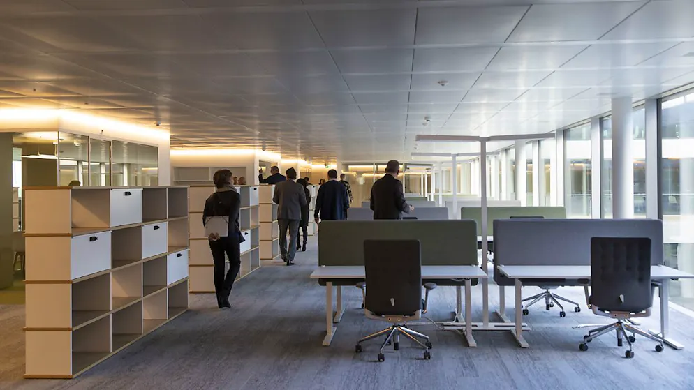 Les créations d'entreprises augmentent par contre dans les transports et entreposage (+12,3% après +4,4%) et elles rebondissent dans les activités financières et d'assurance (+4,2% après -1,4%). (GCTA). (KEYSTONE/Salvatore Di Nolfi)