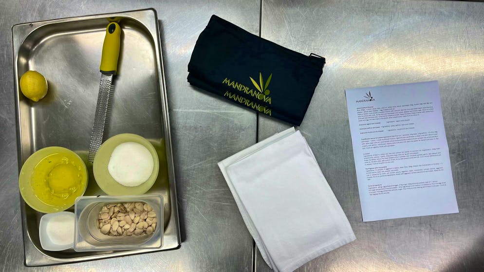 Travelogue Southern Sicily: Agriturismo Mandranova. During the course, Sicilian specialties are created, sometimes in a very classic way and then again with a creative twist.