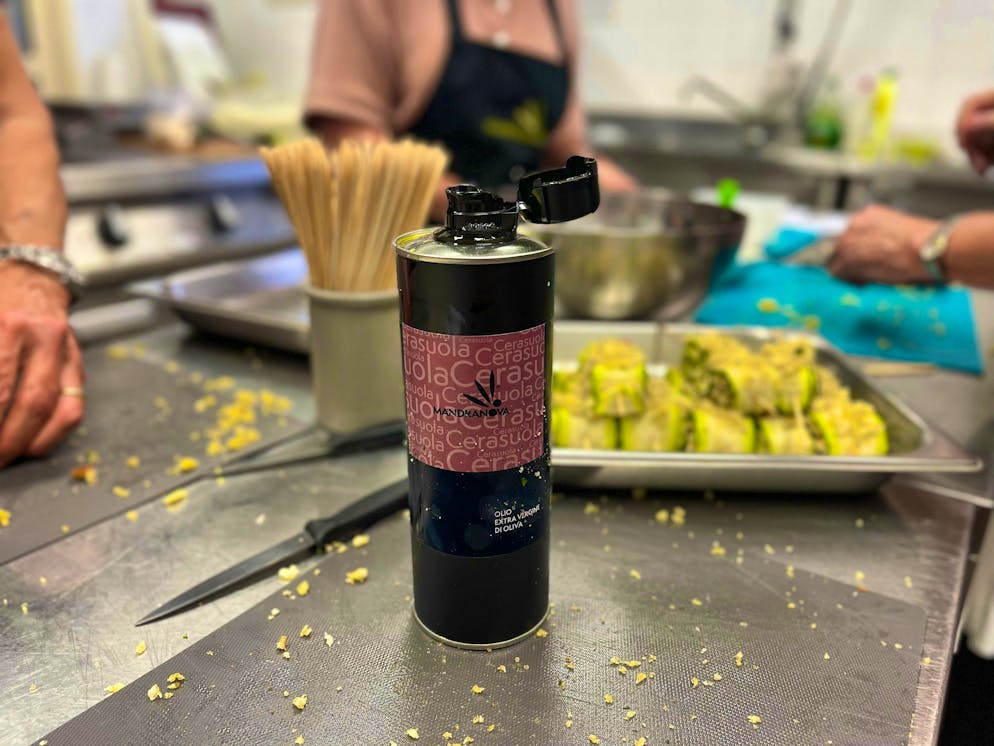 Travelogue Southern Sicily: Agriturismo Mandranova. The farm's own olive oil is a must when cooking.