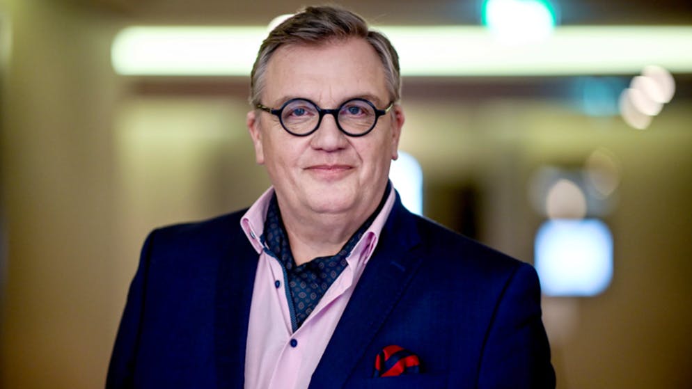 «Das ist kein Witz». Hape Kerkeling ist ein Urenkel von englischem König Edward