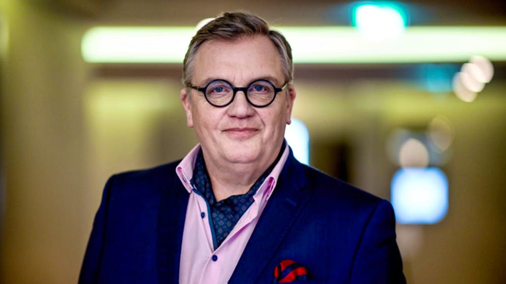 Does Hape Kerkeling really have blue blood? In his new book, he seems to claim he does.