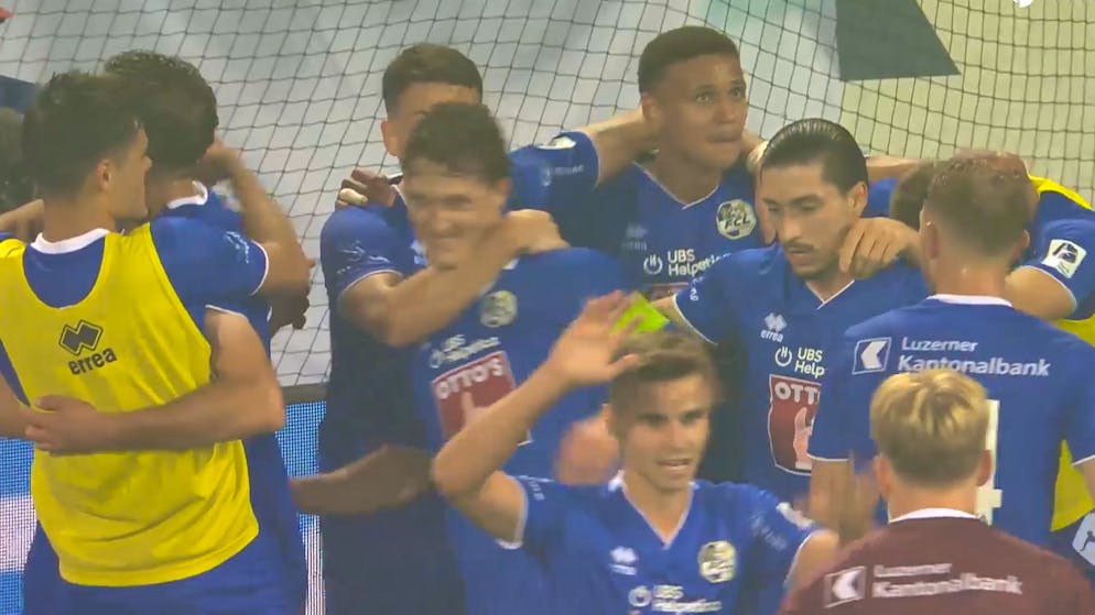 Dramatische Schlussphase. Luzern schafft die grosse Wende und besiegt St.Gallen nach 0:2-Rückstand