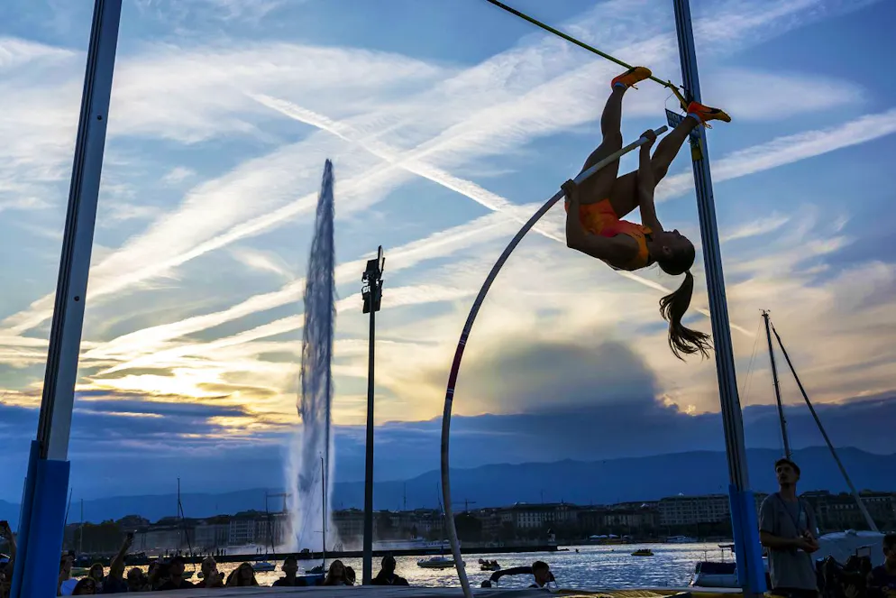 Angelica Moser en pleine action dans un contexte idyllique