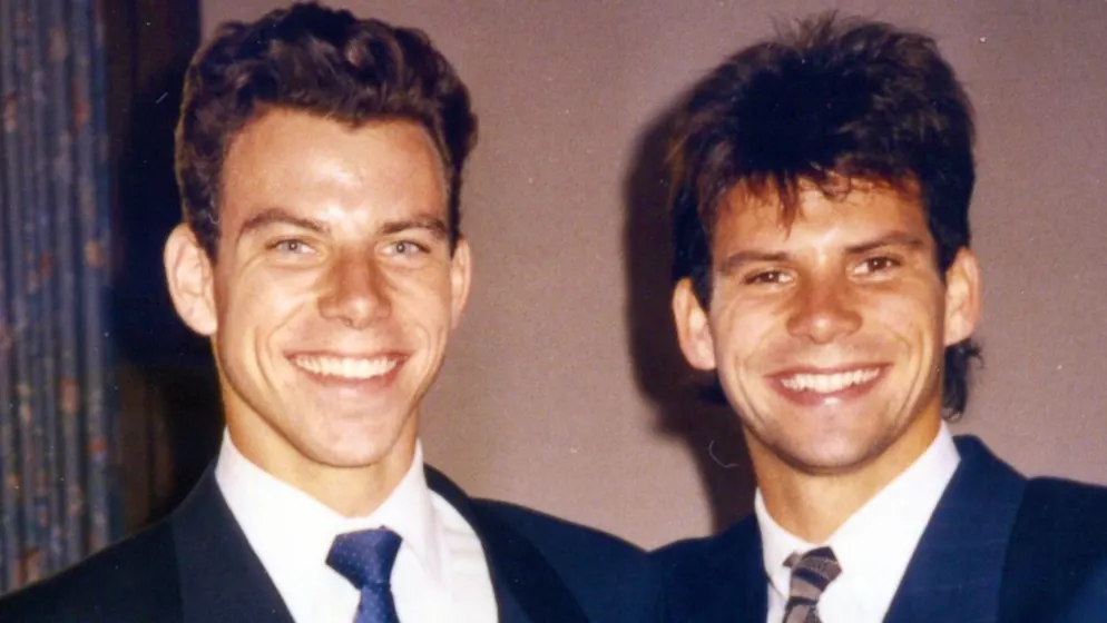 «Monstres» sur Netflix. Quelle est la véritable histoire de Lyle et Erik Menendez, les frères meurtriers de la série?