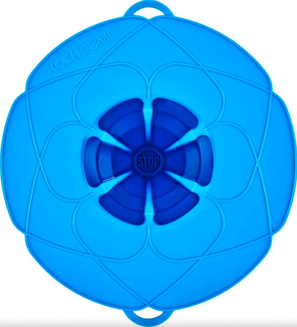 Prevent pasta water from boiling over: Protection against boiling over. Lid from Kochblume for around 34 francs, via Galaxus.