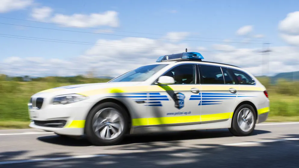 Incidents in Aargau. German woman just keeps driving after accidents - now she has to go to jail