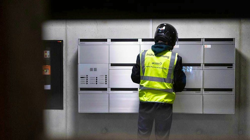 The National Council is debating a temporary increase in indirect press subsidies for the daily delivery of regional and local press. (archive picture)