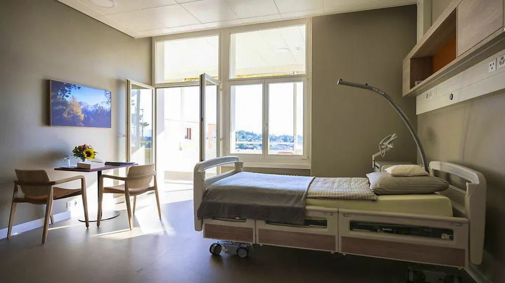Hardly any Swiss hospitals achieve the margins required for sustainable operations.