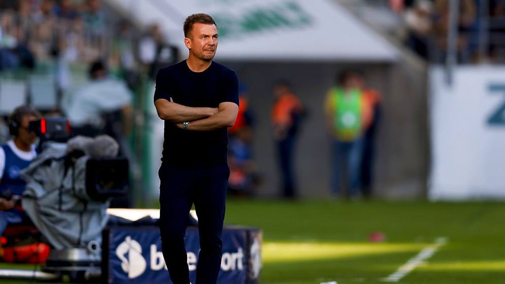 St. Gallen-Trainer Enrico Maassen blickt dem Spitzenspiel gegen den FC Zürich entgegen