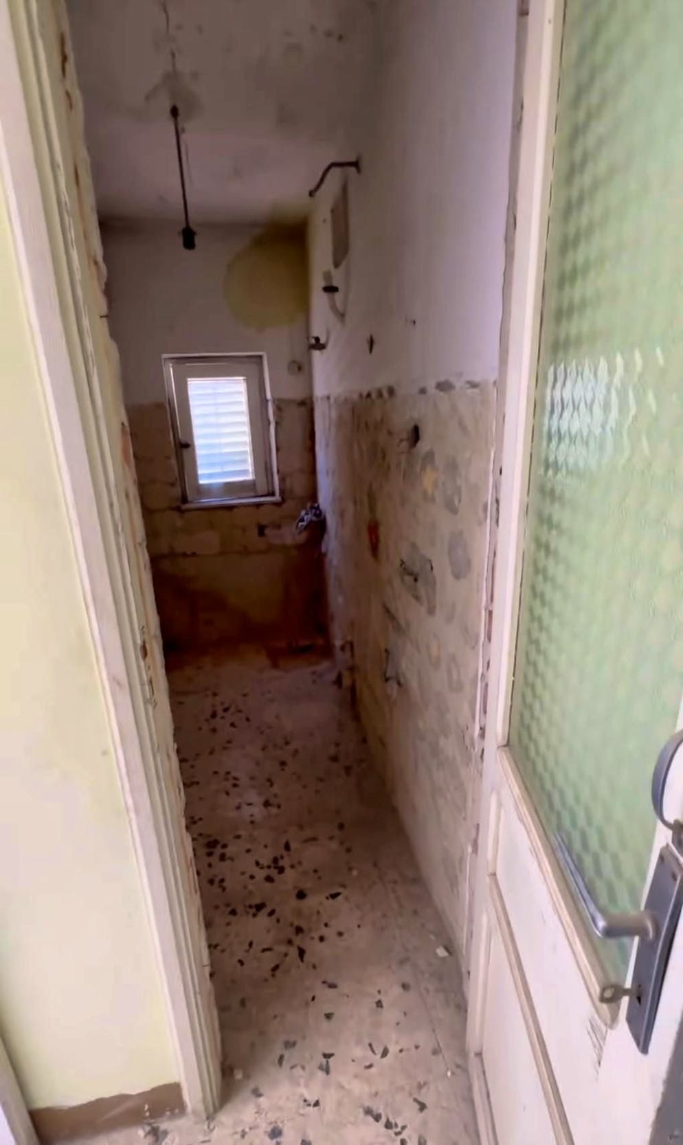 Briton buys one-euro house in Sicily. ... is this room.