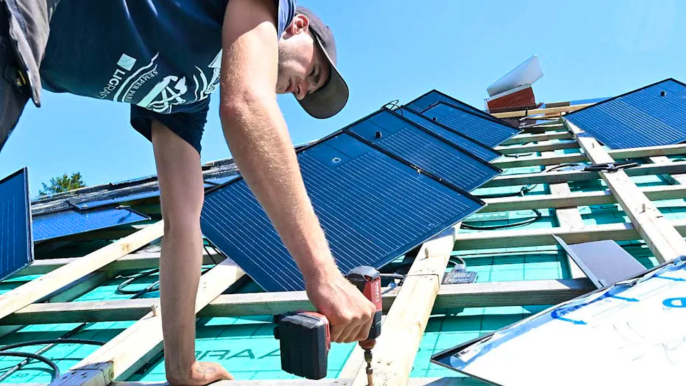The decree on the Baselbieter decree comes into force without the provisions on the obligation to install photovoltaics in new buildings. (symbolic image)