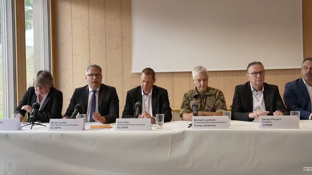 Air Force restricts flights in Payerne VD. F35 is 3 decibels louder than the current F/A-18