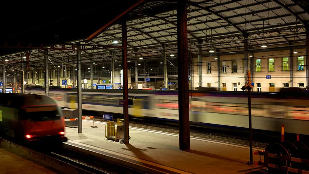 Les CFF prévoient de mettre en place un réseau de nuit à l'échelle nationale pour les week-ends.