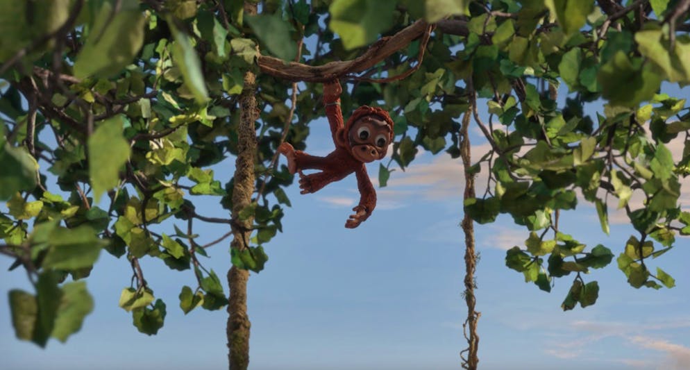 «Sauvages»  de Claude Barras. Le petit singe Oshi dans la forêt de Bornéo reconstituée par Claude Barras.