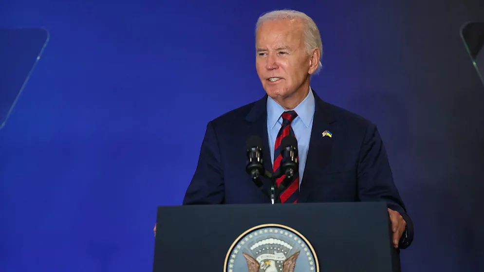 Le président américain Joe Biden a annoncé jeudi qu'il va donner à l'Ukraine des armes de longue portée.