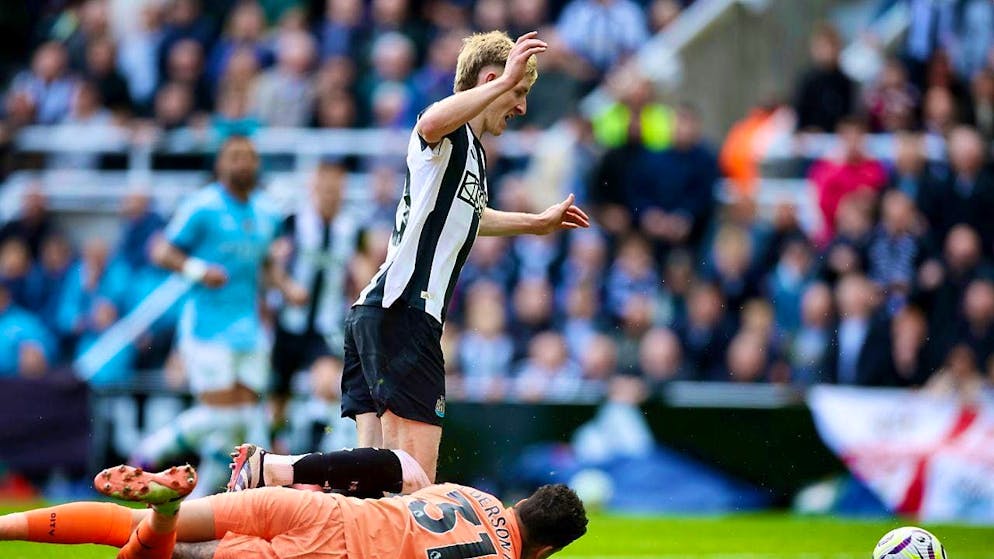 England Another draw at City blue News