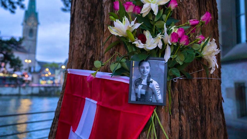 Commemorative ride instead of public race - Gallery. The memorial ride was held in her honor