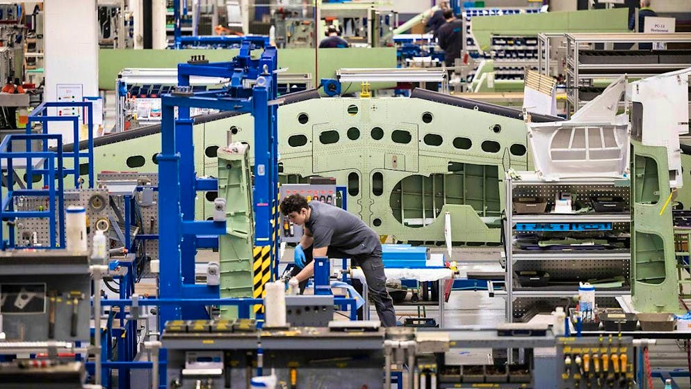 A German aviation company accuses Ruag International of accounting fraud.