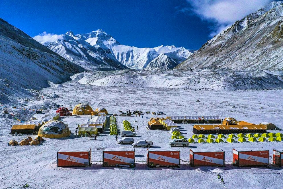 TV, bed and Wi-Fi in a tent on Mount Everest. (Purbu Zhaxi/Xinhua via AP)