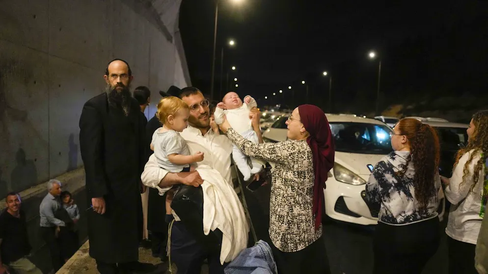 Attaque iranienne. A Jérusalem, prière dans un parking et cris de joie dans un quartier palestinien