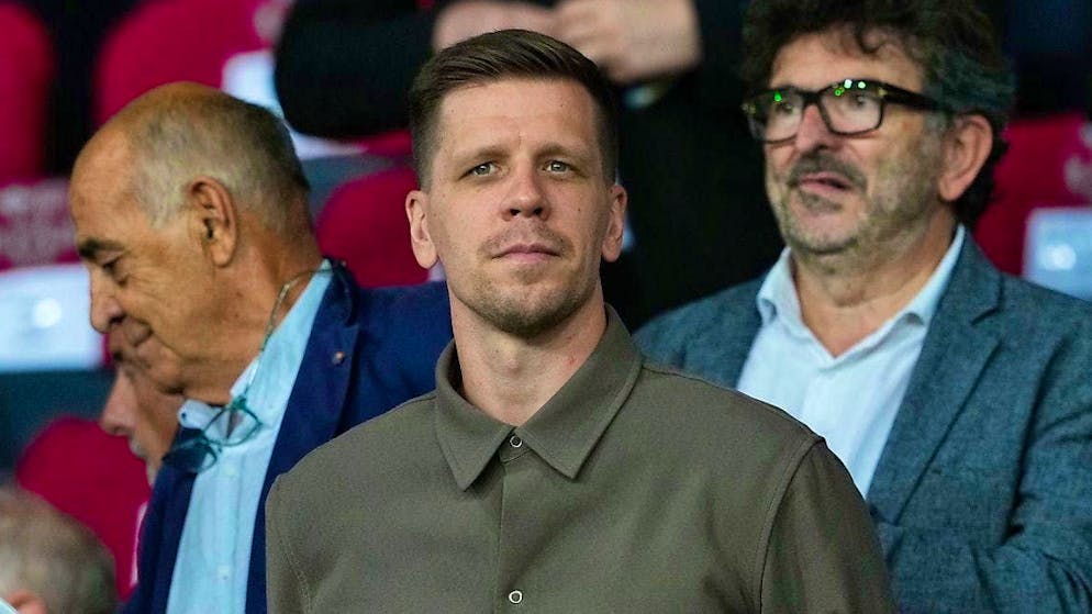 Still in the stands for the Champions League match between Barça and Young Boys, Wojciech Szczesny is now standing between the posts at FC Barcelona.