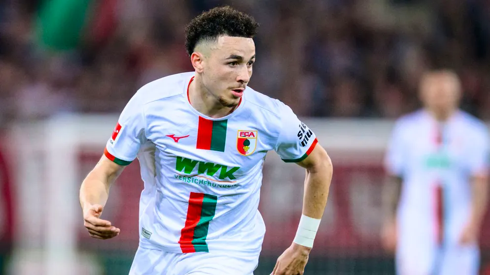 Der Vertrag von Ruben Vargas bei Augsburg läuft Ende Juni 2025 aus.