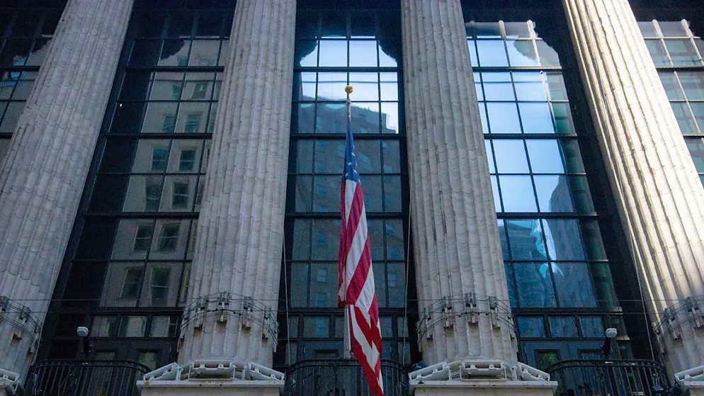 Der iranische Raketenangriff auf Israel hat an der New Yorker Börse zu Kursverlusten und steigenden Ölpreisen geführt.