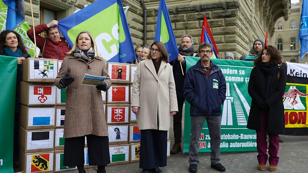 Le référendum contre les développements autoroutiers a été déposé le 11 janvier 2024 (archives).