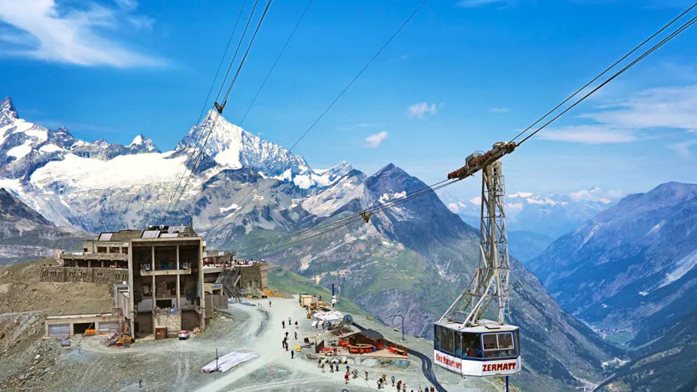 Les Remontées d'altitude situées en Valais, comme iici à Zermatt, ont réalisé de meilleures affaires lors des hivers avec peu de neige que lors d'hiver bien enneigés (Photo d'illustration).