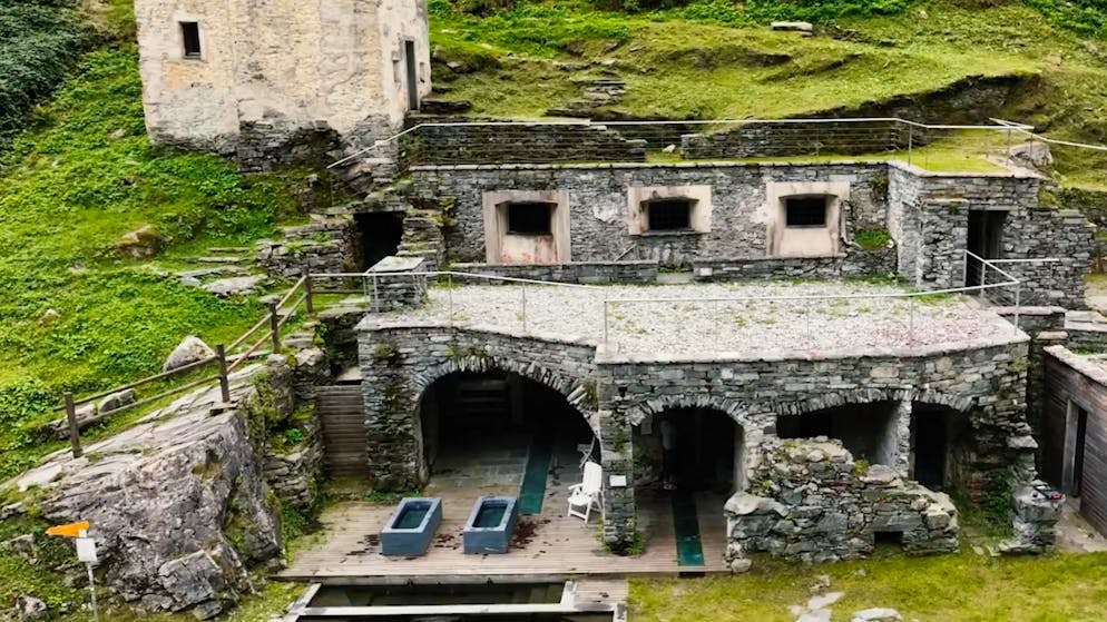 Herbstserie – Teil 3. Der Gratis-Wellnesstempel zuhinterst im Onsernonetal