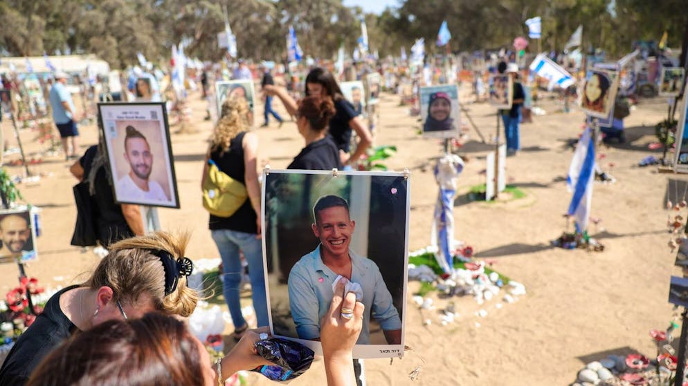 19. September 2024: Freunde und Angehörige erinnern an die Opfer, die beim Supernova Festival am 7. Oktober 2023 in der Nähe des Kibbuz Reim von Hamas-Terroristen getötet worden sind.