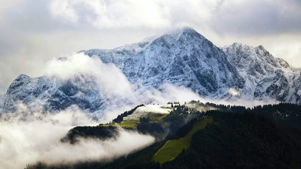 Der Bergsteiger war bei schlechtem Wetter allein unterwegs und verunglückte.