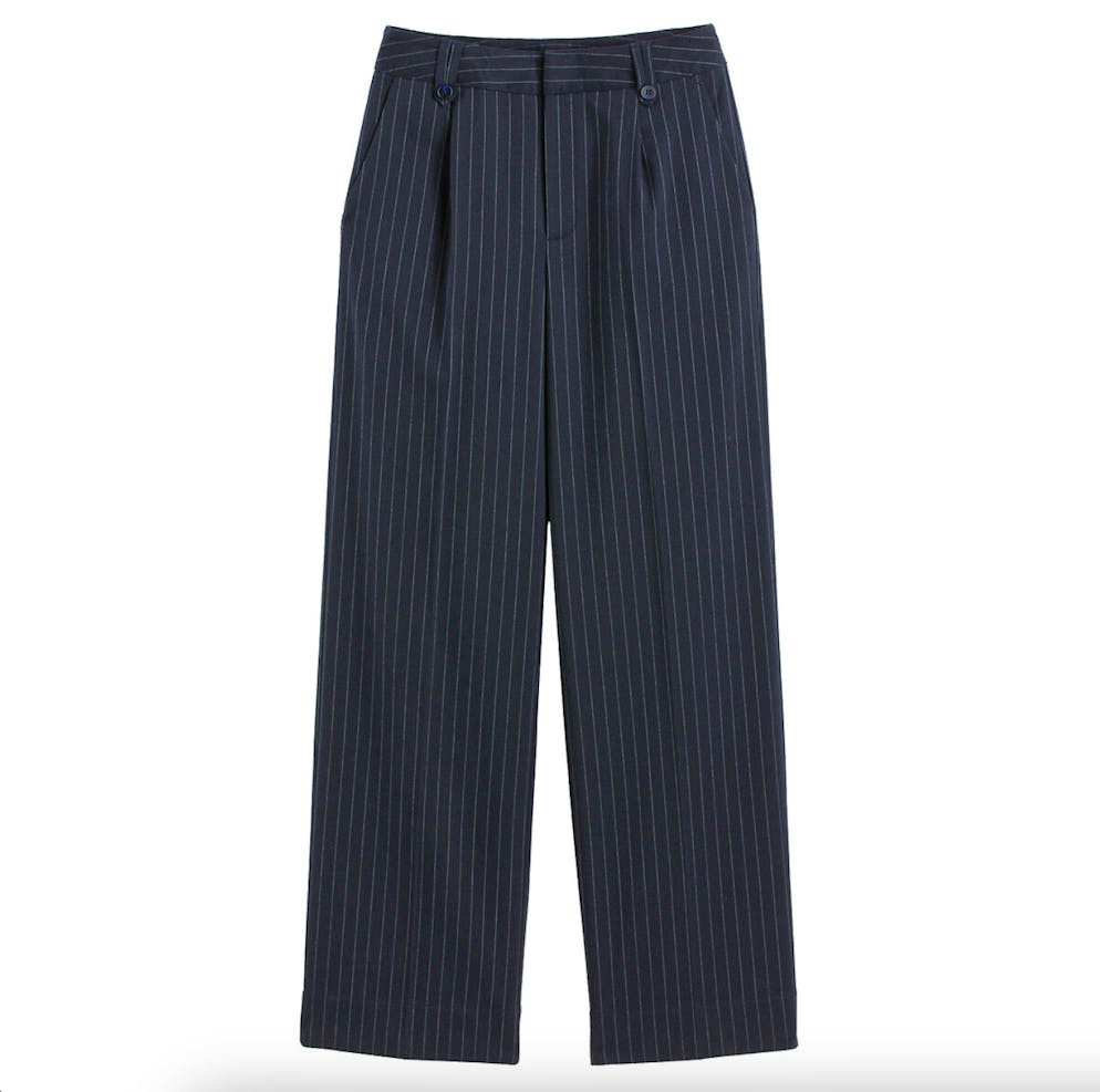 Trend-Alarm 5: Businesscore. Macht den Look komplett: Hose in weiter Form mit Bundfalten ebenfalls von La Redoute Collections für 44.95 Franken. 