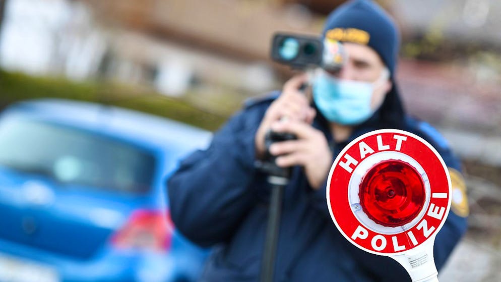 Der Raser fuhr im April auf der A1 zwischen Bern und der Raststätte Grauholz 123 km/h schnell. Erlaubt waren aufgrund einer Baustelle 60 km/h. (Symbolbild)