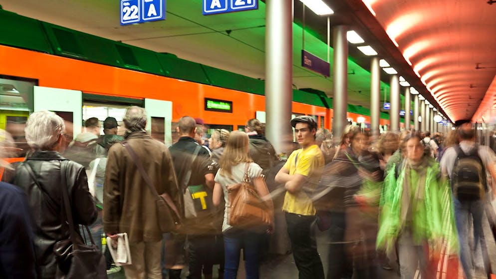 Der Regionalverkehr Bern-Solothurn hat am Montagmorgen den Bahnverkehr zwischen Bern und Worblaufen wieder aufgenommen. (Archivbild)
