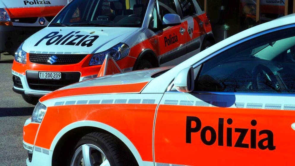 Ticino cantonal police investigate the case.