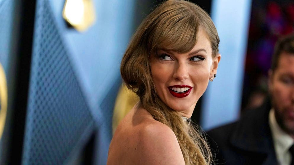 Taylor Swift has a good laugh: According to the business magazine "Forbes", she is the richest musician in the world as of this year.