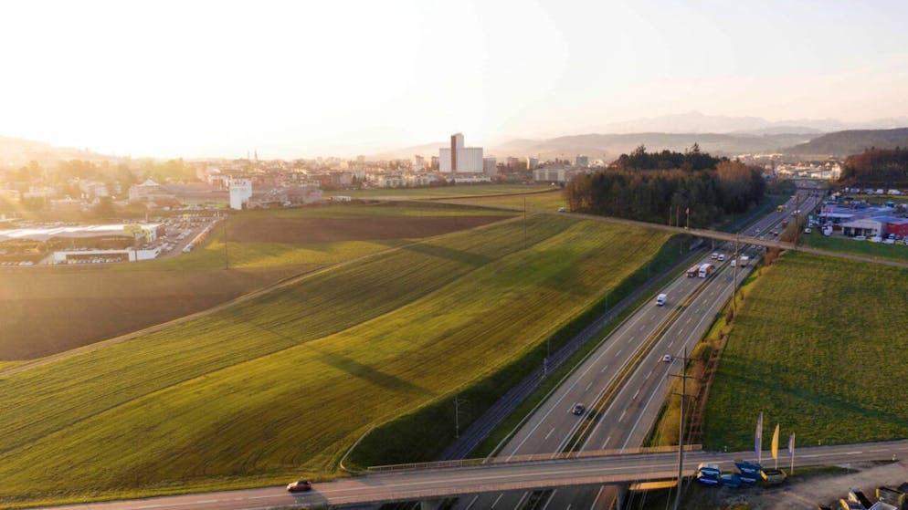 Das Gebiet im Westen der Stadt Wil soll zum Wirtschaftsareal entwickelt werden.