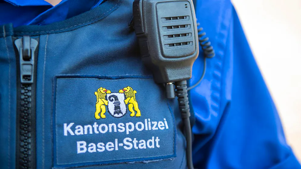 Die Polizei konnte den Räuber, der eine Swisslos-Verkaufsstelle in Basel überfallen hatte, nicht fassen. (Symbolbild)
