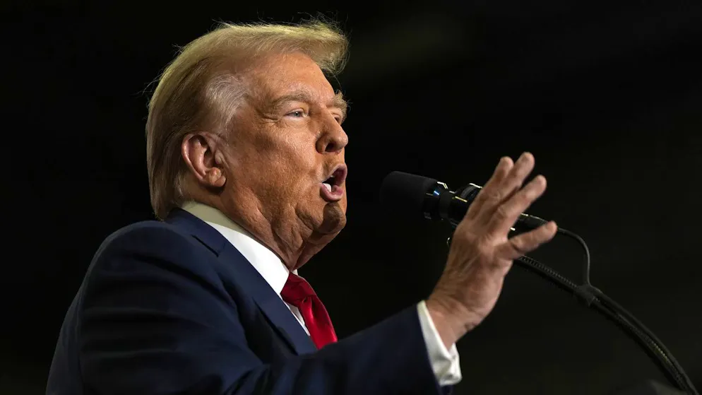 «Je ne veux pas être gentil». «Une menteuse», «totalement incapable» - Trump redouble d'attaques contre Harris