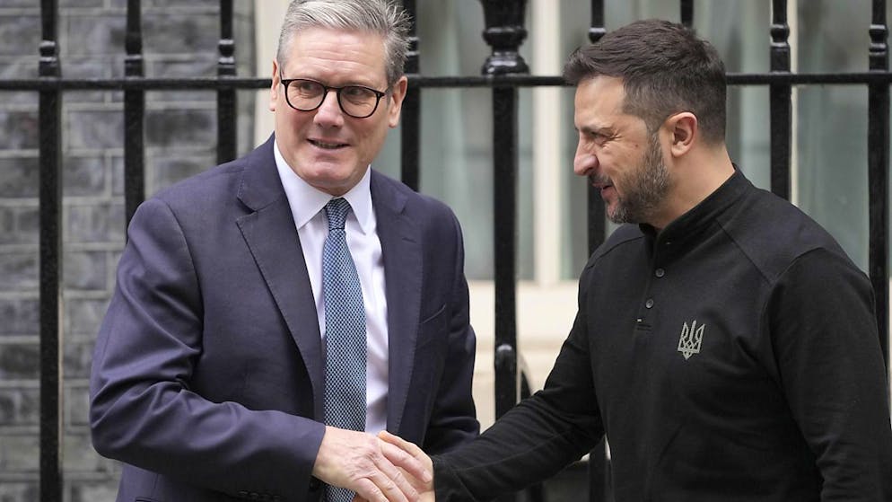 Guerra in Ucraina. Zelensky a Londra da Starmer: entra nel vivo il suo tour in Europa