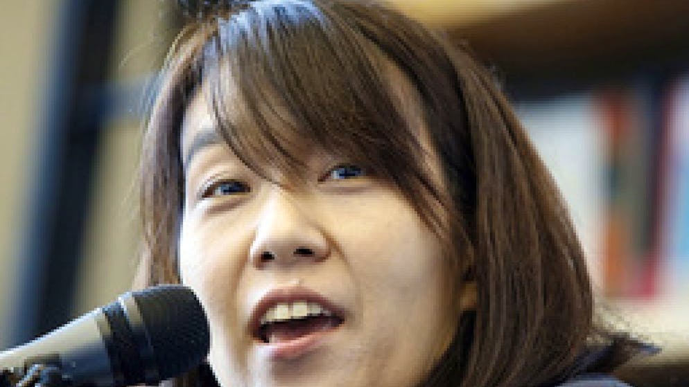 Die Südkoreanerin Han Kang erhält den diesjährigen Literaturnobelpreis. Ihre Prosa stelle sich historischen Traumata und lege die Zerbrechlichkeit des menschlichen Lebens offen, hiess es zur Begründung. (Archivbild)